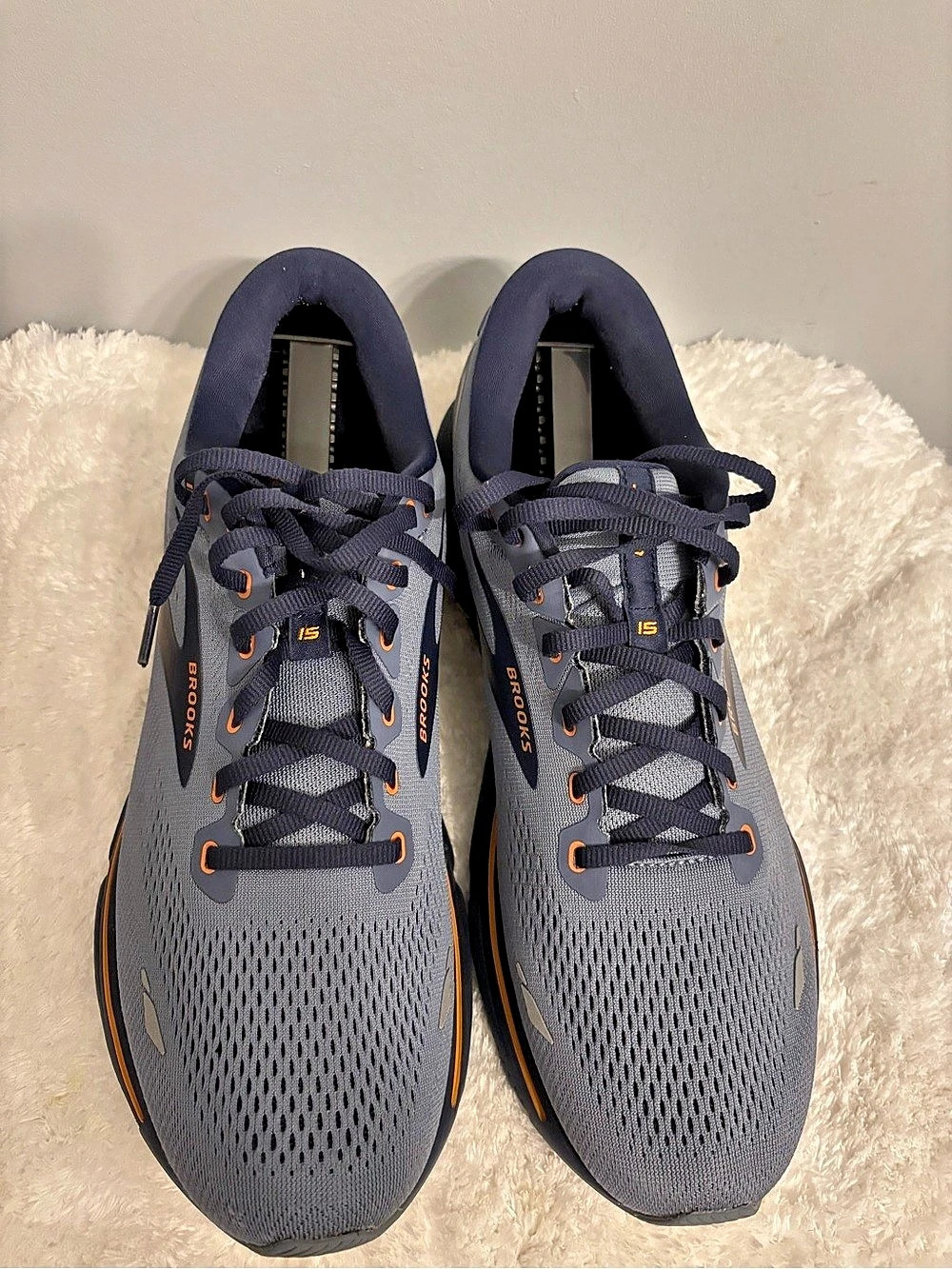 Brooks Ghost 15 Men's Athletic Shoes Gray US 12.5 Like New